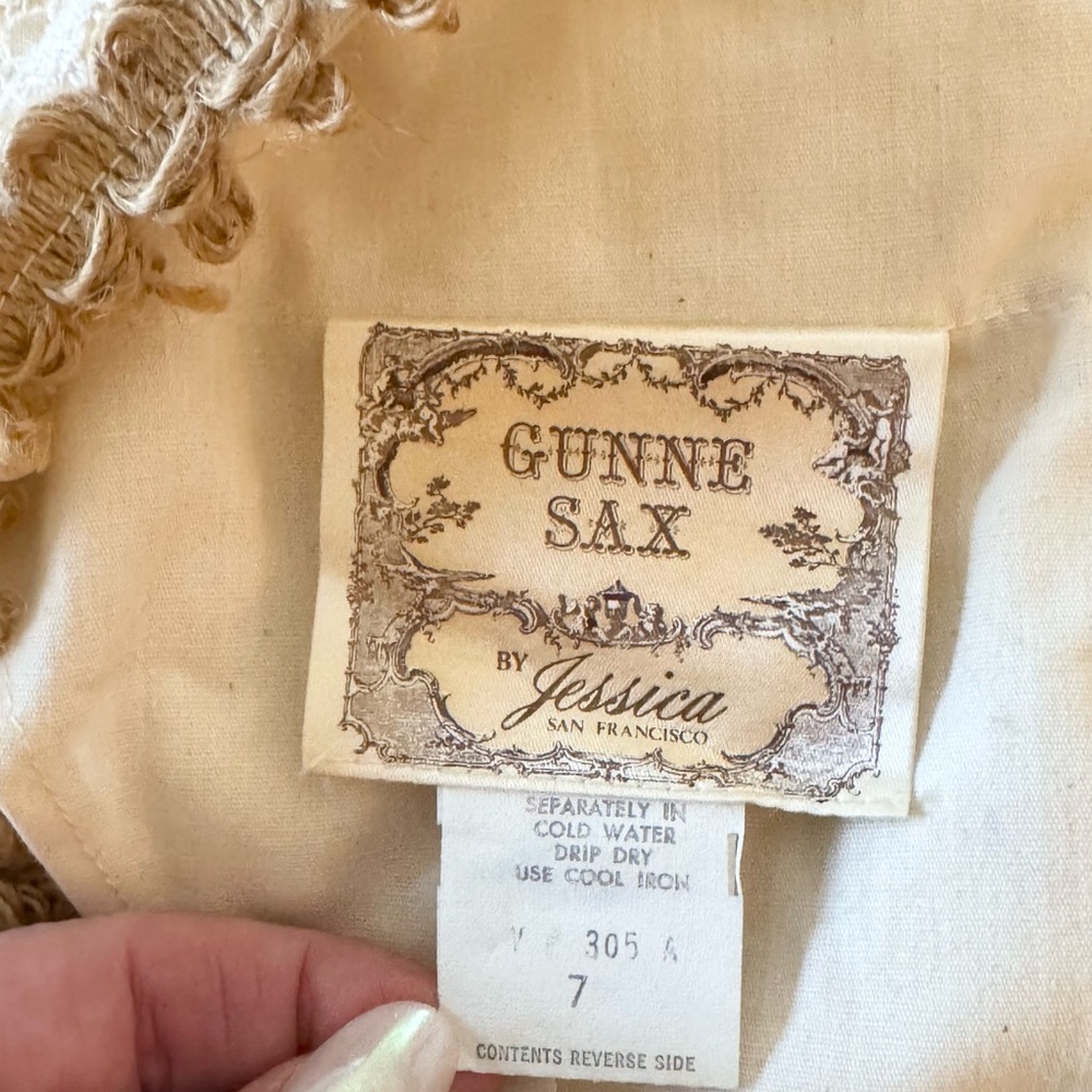 Vintage 1970s Gunne Sax Maxi Dress Size 7 Lace Ruffle Rare w/ Original 70s Photo - Picture 12 of 14